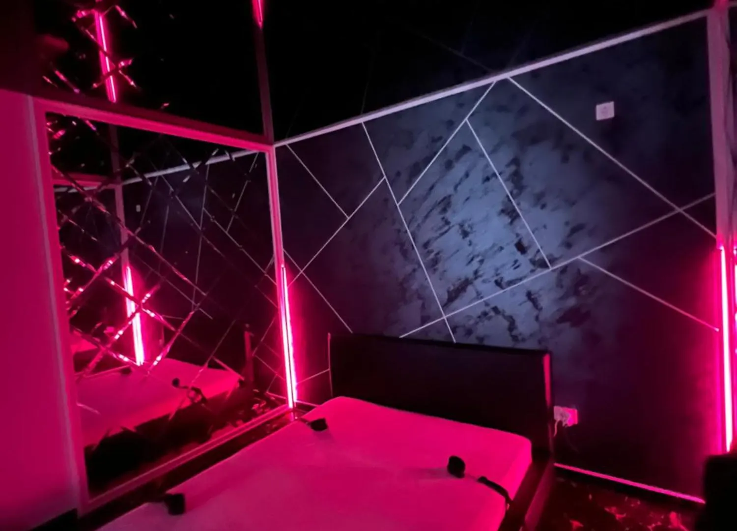 Adult Only Fantasy Room Bucureşti Apartament