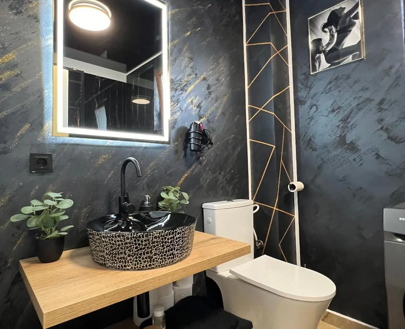 Apartament Adult Only Fantasy Room Bucureşti